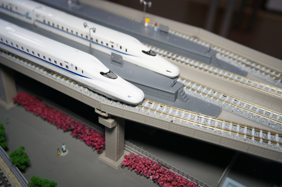 フル編成も余裕で走ります。 | 鉄道ゲストハウス鐡ノ家